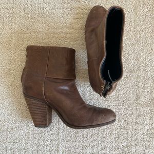 Classic Newberry Rag & Bone booties in brown 36.5
